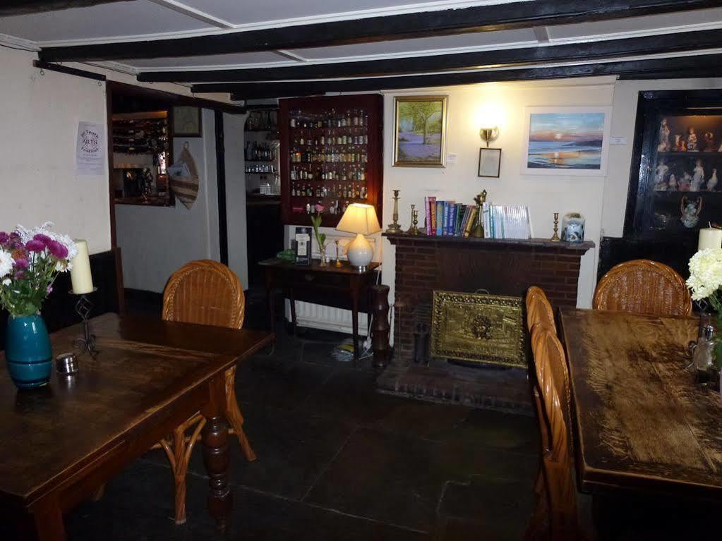 Cornish Arms Inn Port Isaac 2 Miles Pendoggett Eksteriør billede